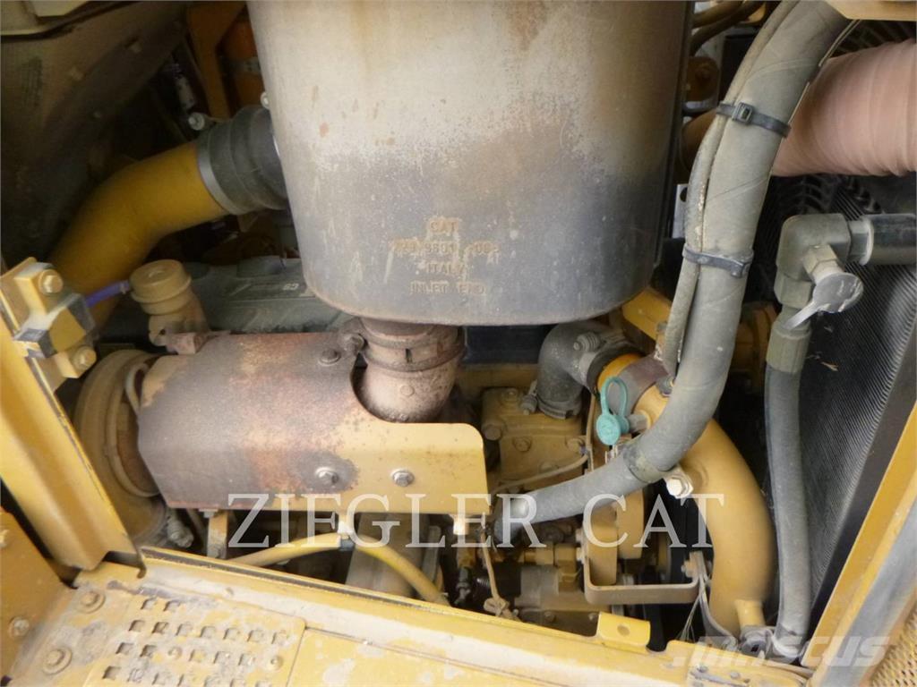 CAT D6T Dozere Beltegående