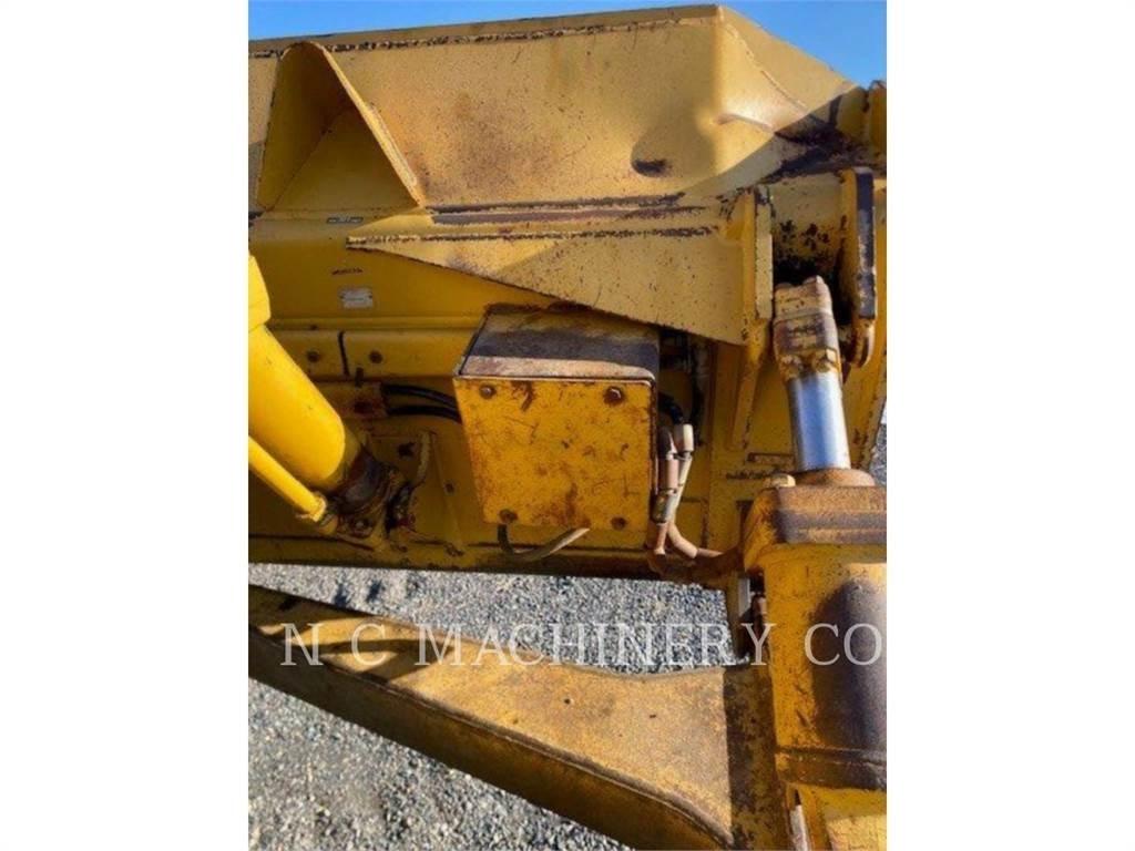 CAT D6T Dozere Beltegående