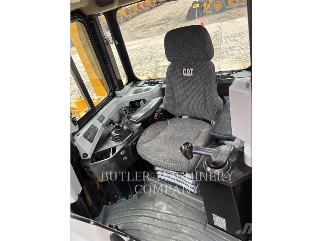 CAT D6T Dozere Beltegående