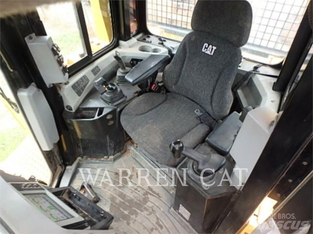 CAT D6T 4XLPAT Dozere Beltegående