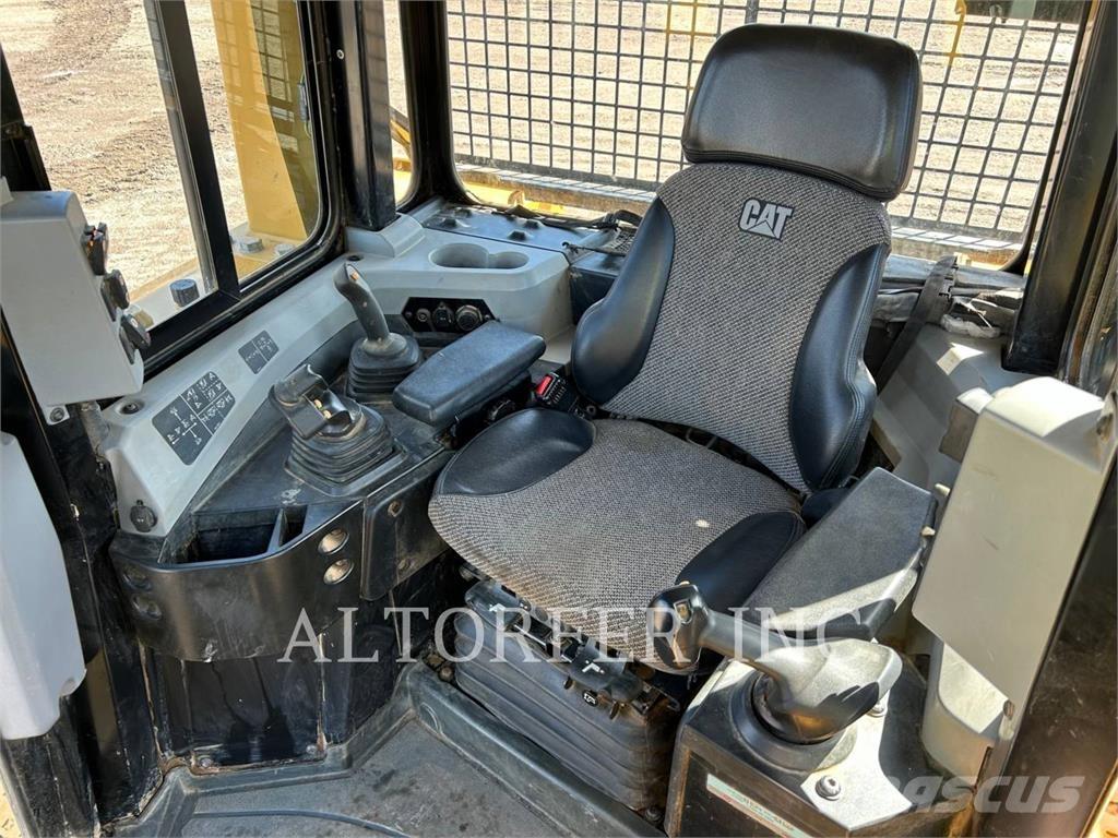 CAT D6T LGPPAT Dozere Beltegående