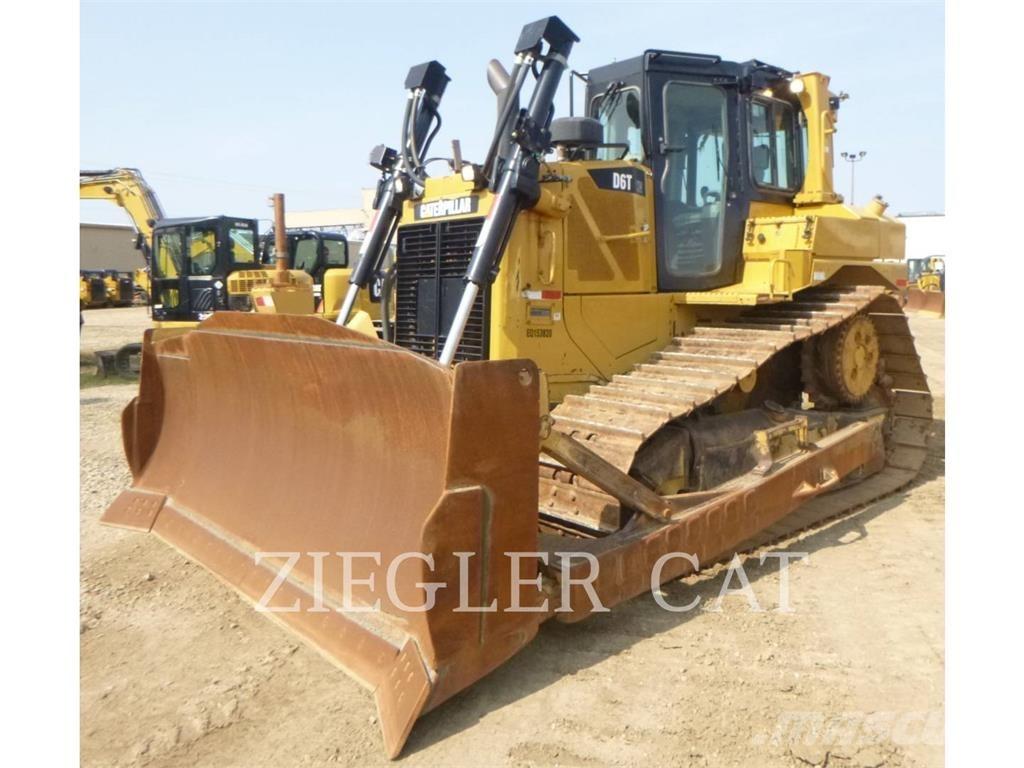 CAT D6T XW Dozere Beltegående