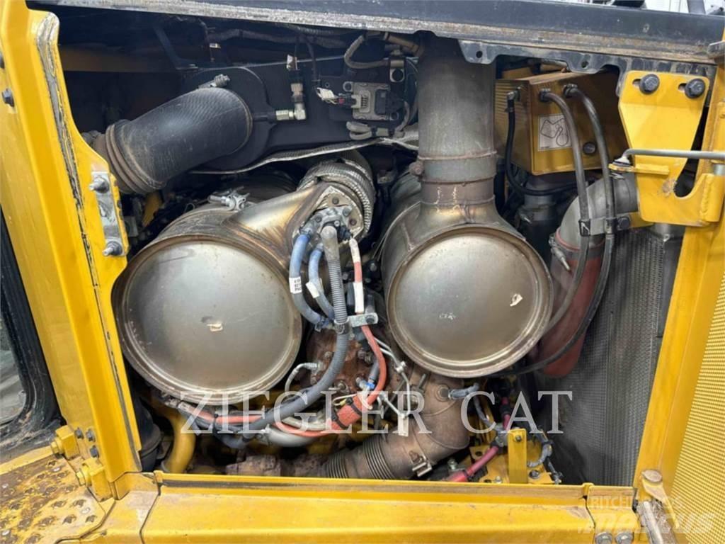 CAT D6XE Dozere Beltegående