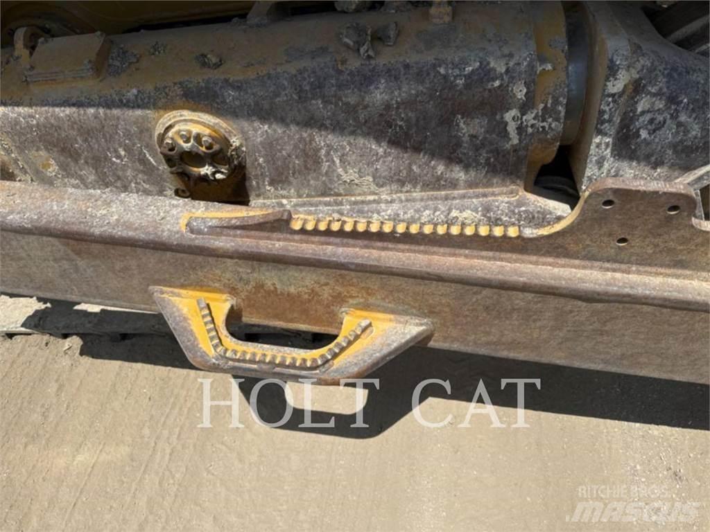 CAT D7 Dozere Beltegående