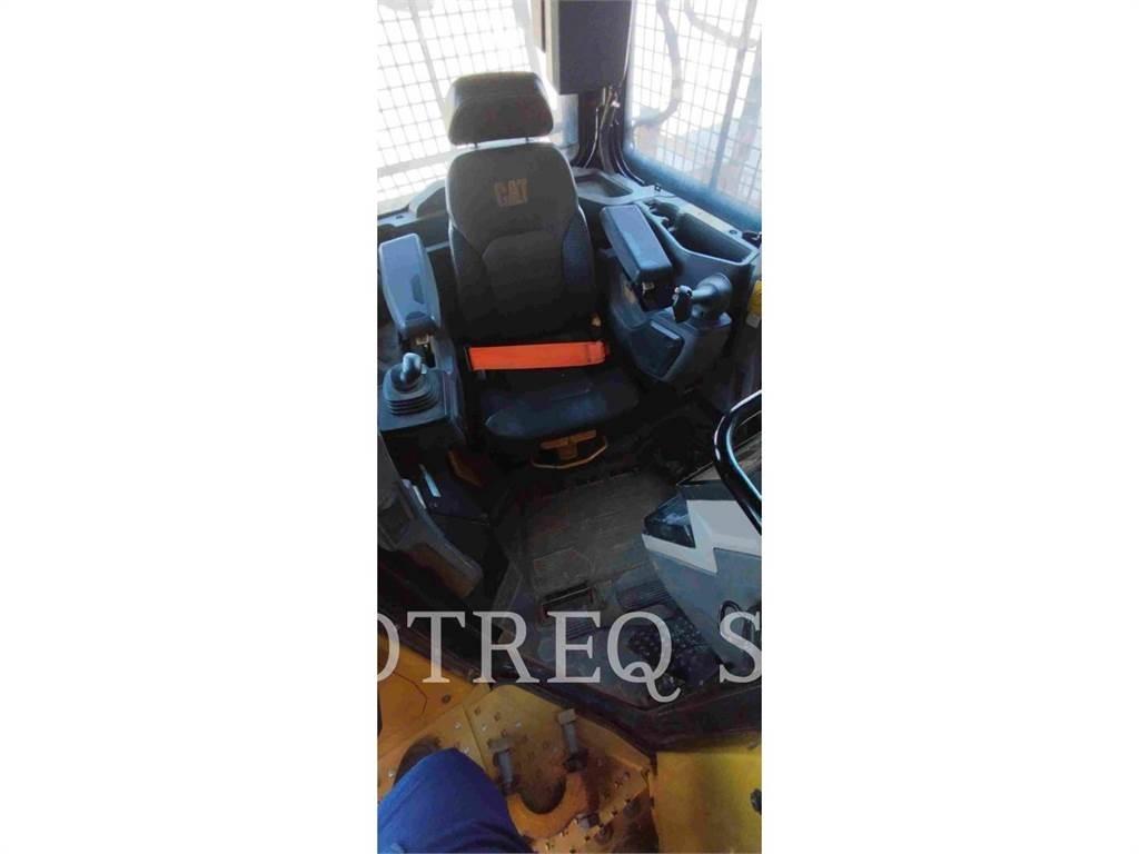 CAT D7 Dozere Beltegående