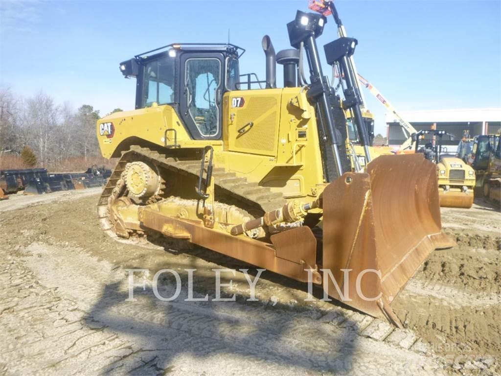 CAT D7-17 Dozere Beltegående