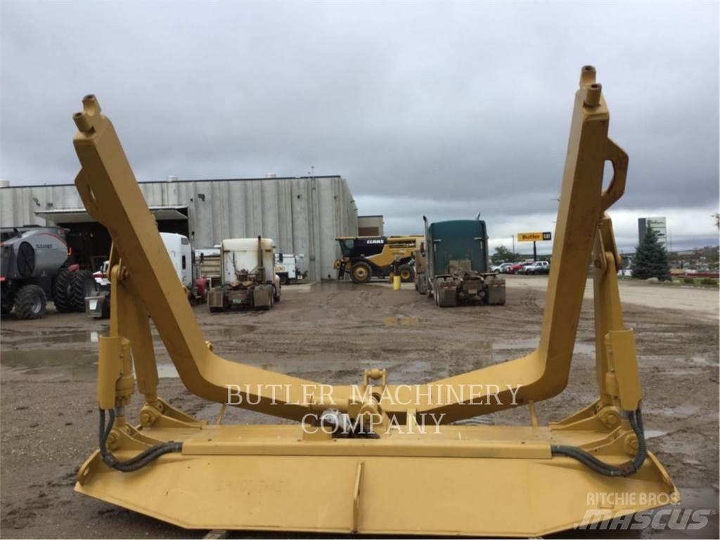 CAT D7E A BLADE Kniver