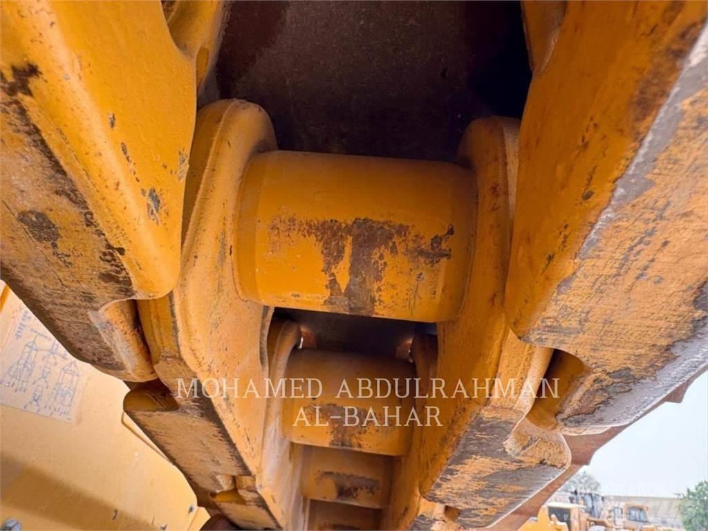 CAT D8-19 Dozere Beltegående
