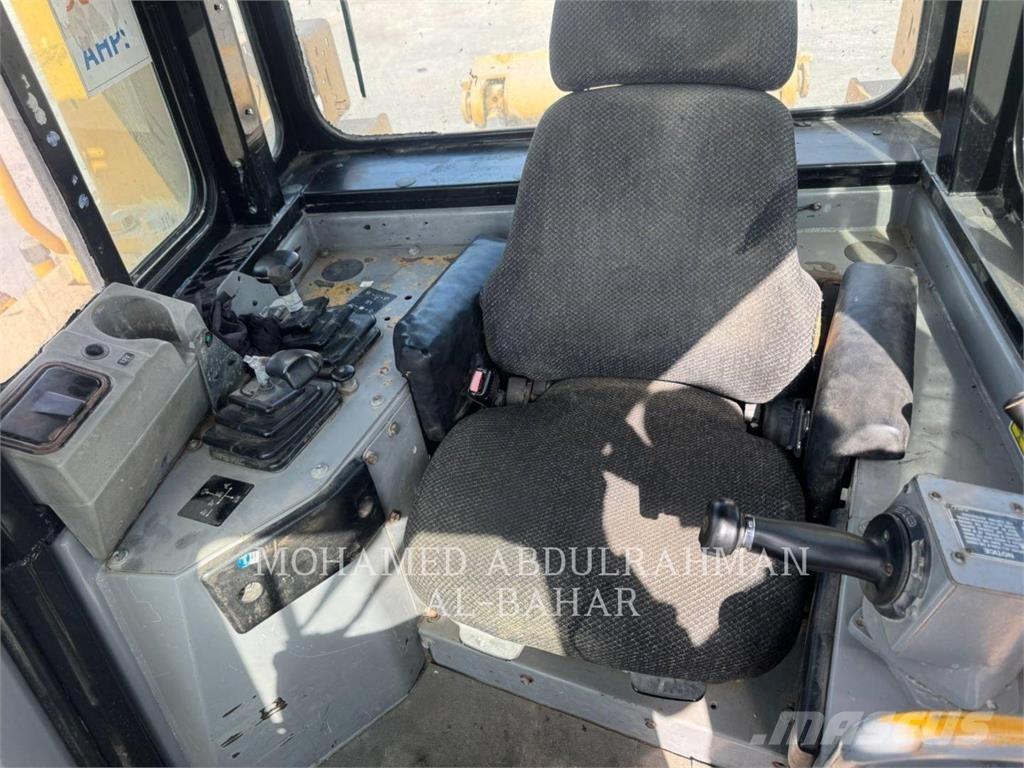 CAT D8RLRC Dozere Beltegående