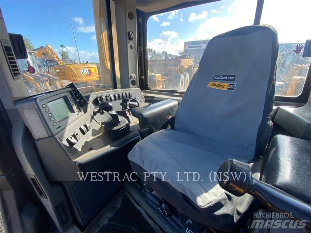 CAT D8T Dozere Beltegående