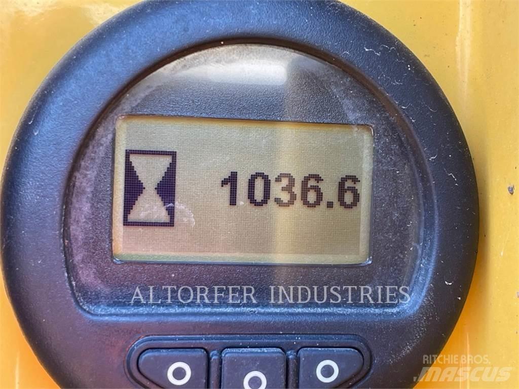 CAT D8T W Dozere Beltegående