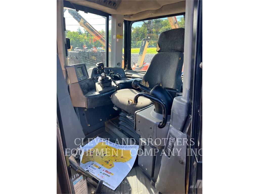 CAT D9T Dozere Beltegående