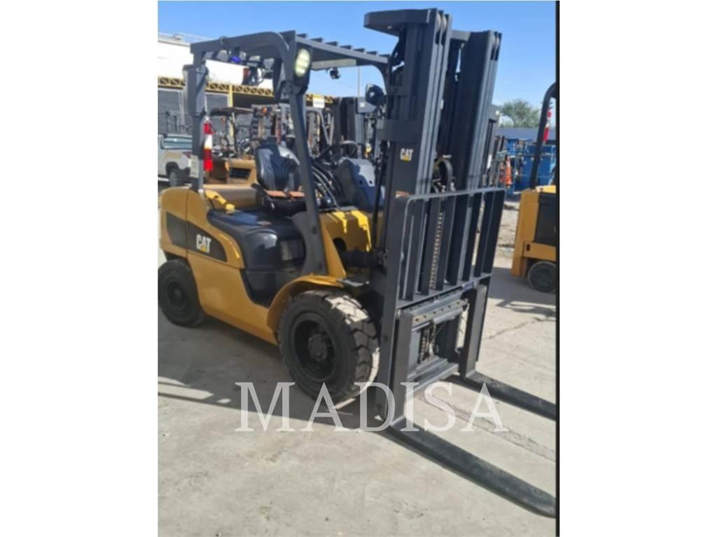 CAT DP30NM5-D Gaffeltrucker - Annet