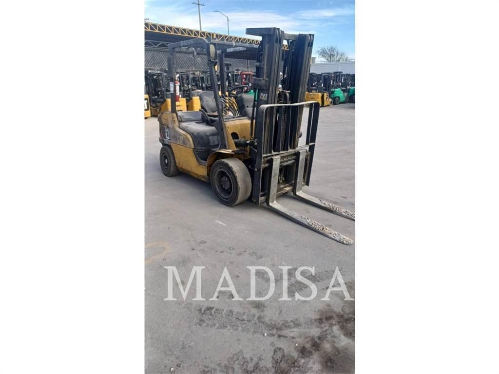 CAT DP30NM5-D Gaffeltrucker - Annet
