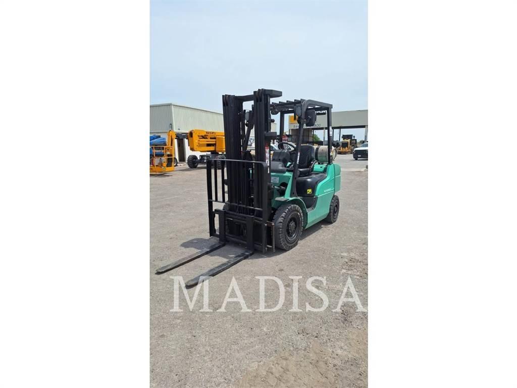 CAT FG25N5-LE Gaffeltrucker - Annet