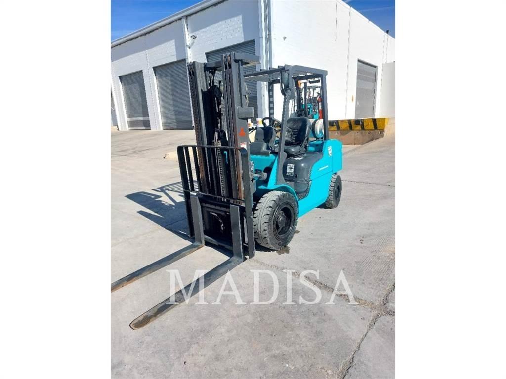 CAT FG30N5-LE Gaffeltrucker - Annet