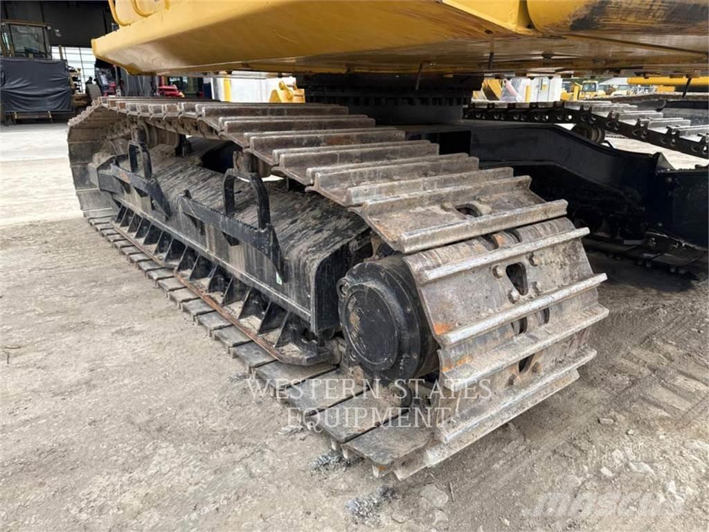 CAT FM538 Traktor med skogsutstyr