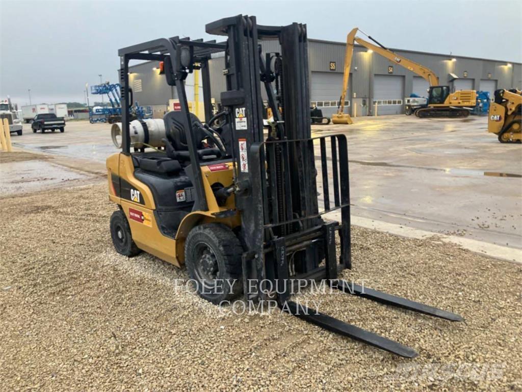 CAT GP25N Gravemaskiner for riving