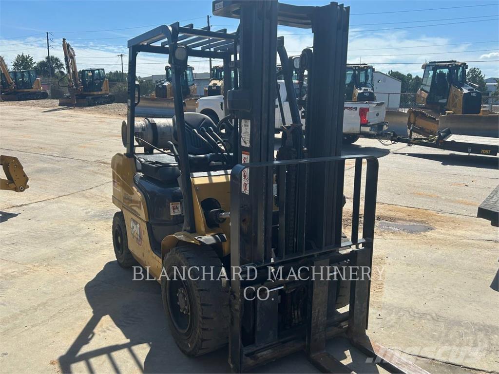 CAT GP30N Gaffeltrucker - Annet