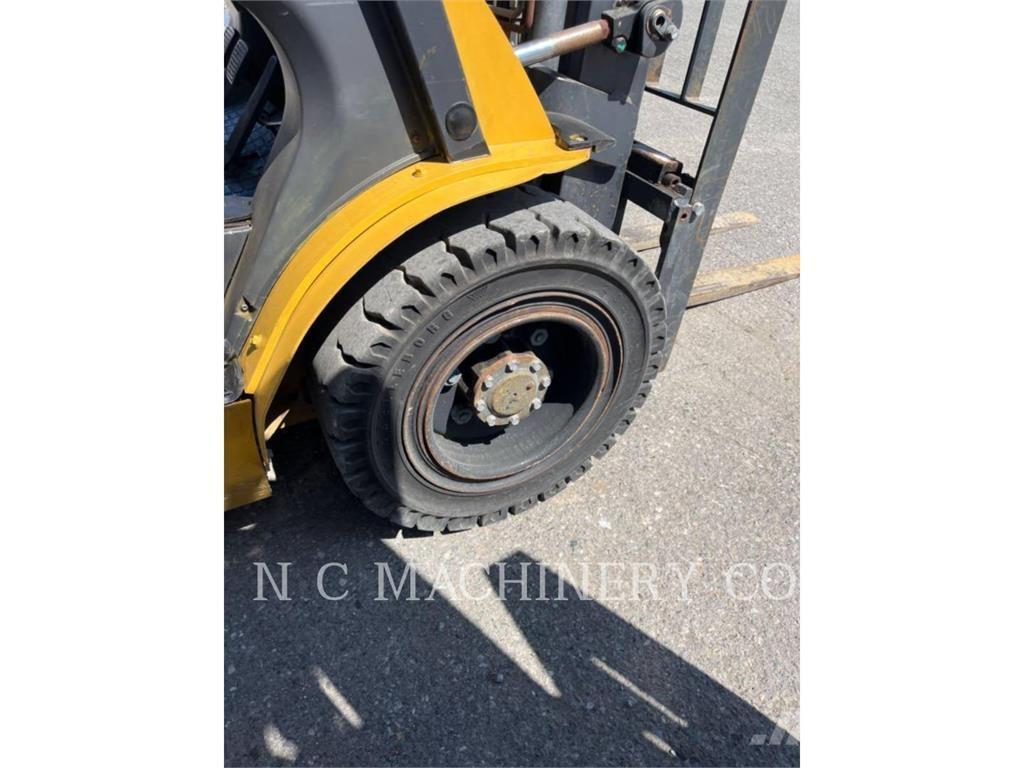 CAT GP30N5 Propan trucker