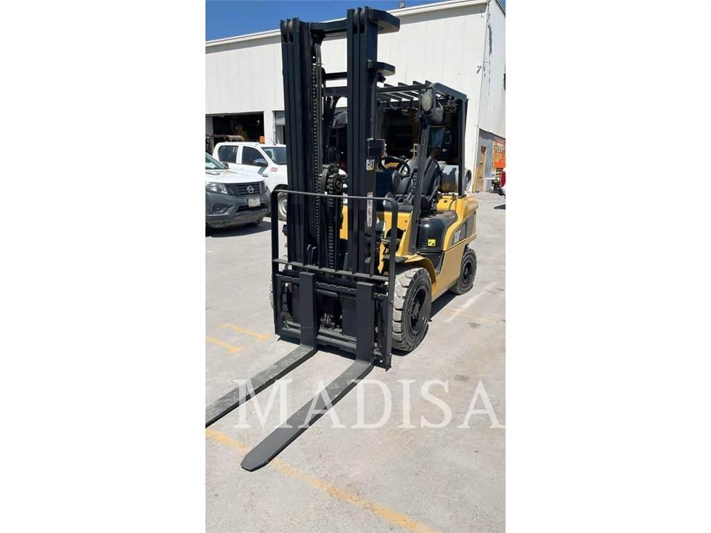 CAT GP35N5-GLE Gaffeltrucker - Annet