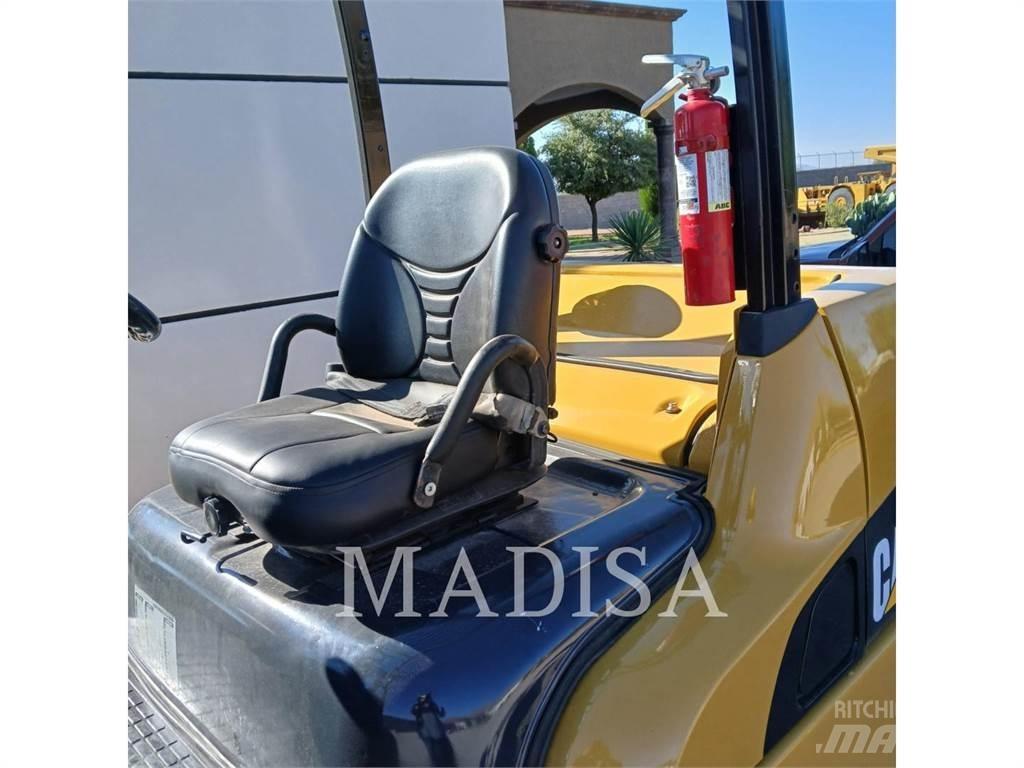 CAT LIFT TRUCKS DP50NM Diesel Trucker
