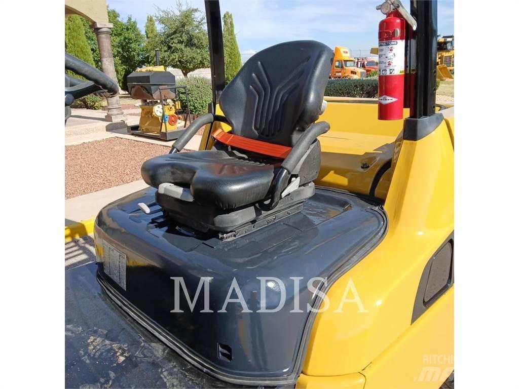 CAT LIFT TRUCKS DP50NM Diesel Trucker