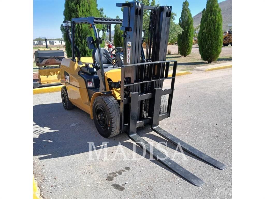 CAT LIFT TRUCKS DP50NM1 Diesel Trucker