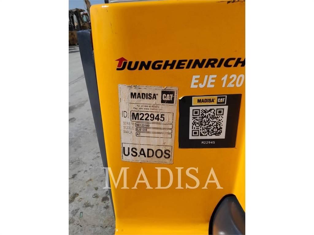 CAT LIFT TRUCKS EJE120E Golfbil
