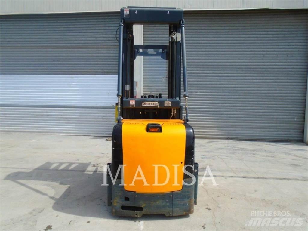 CAT LIFT TRUCKS EKS308 Gaffeltrucker - Annet