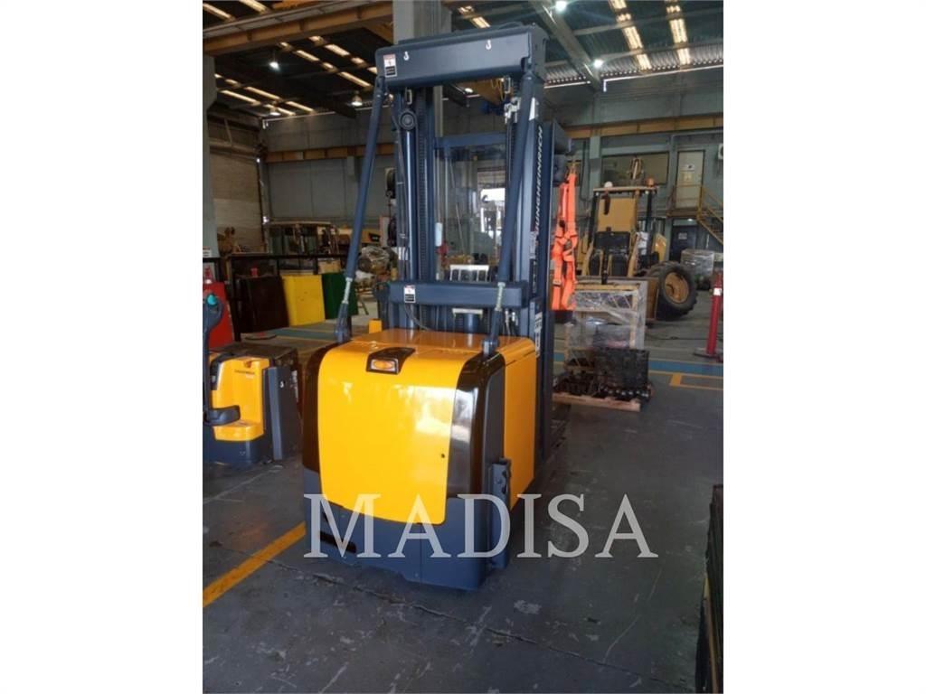 CAT LIFT TRUCKS EKS308 Gaffeltrucker - Annet