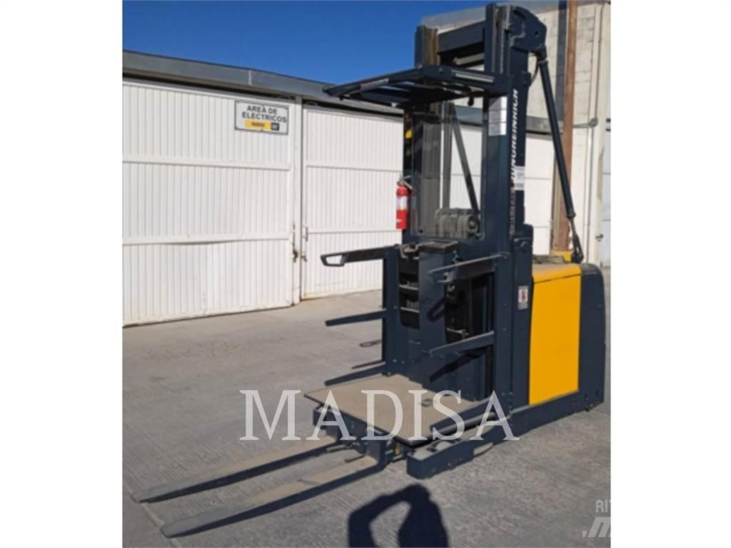 CAT LIFT TRUCKS EKS308 Gaffeltrucker - Annet