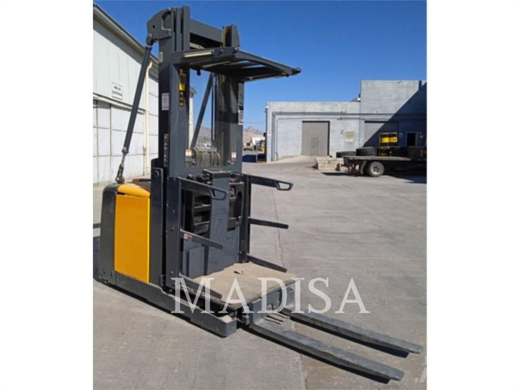 CAT LIFT TRUCKS EKS308 Gaffeltrucker - Annet