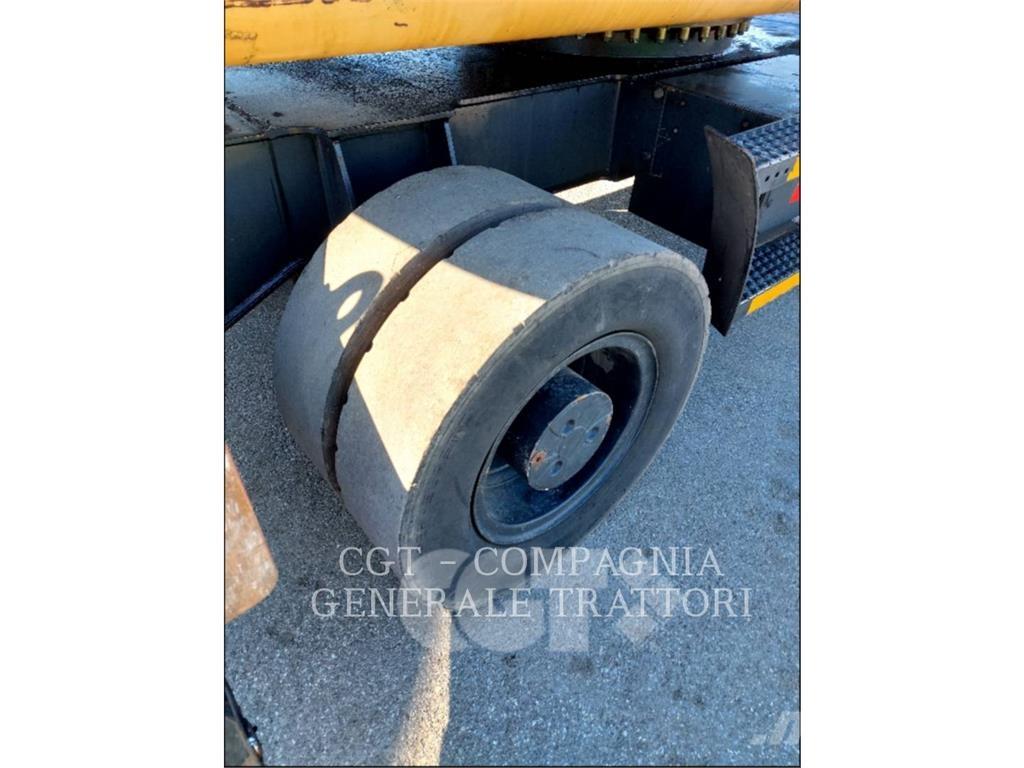 CAT M318D MH Hjulgravere