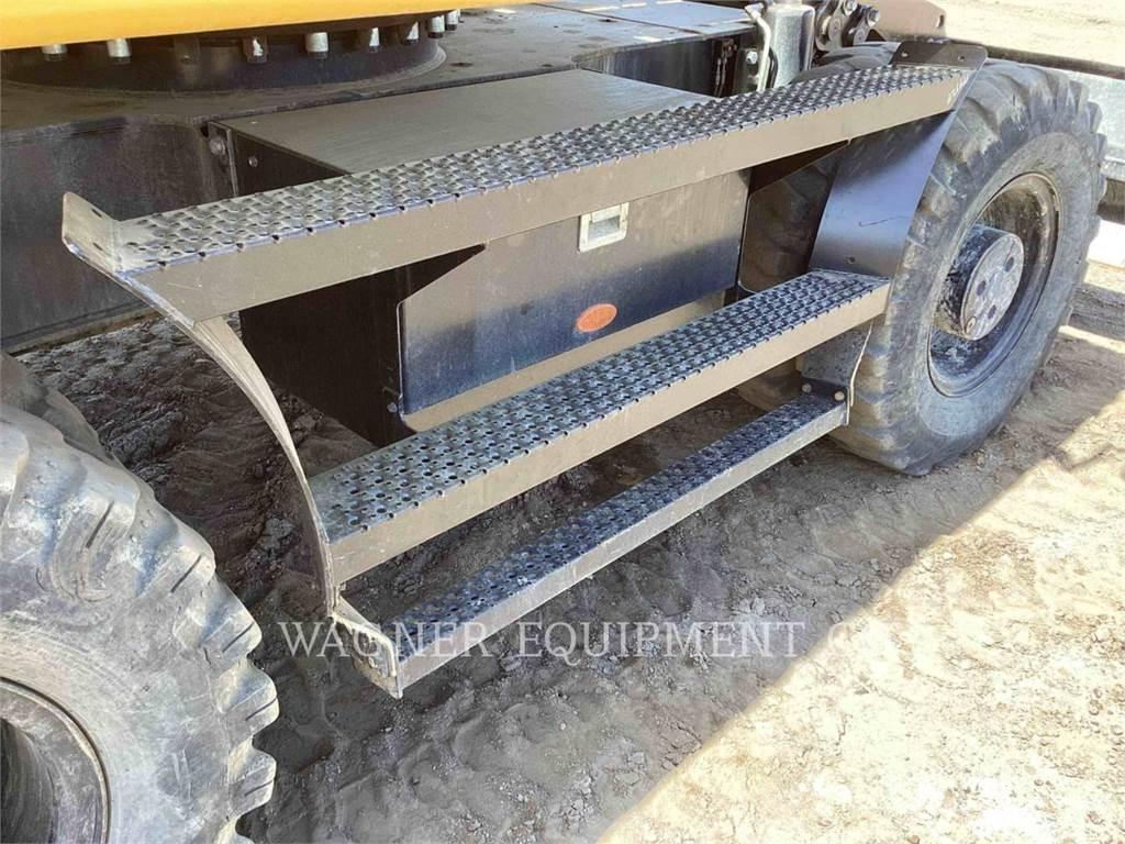 CAT M318F Hjulgravere