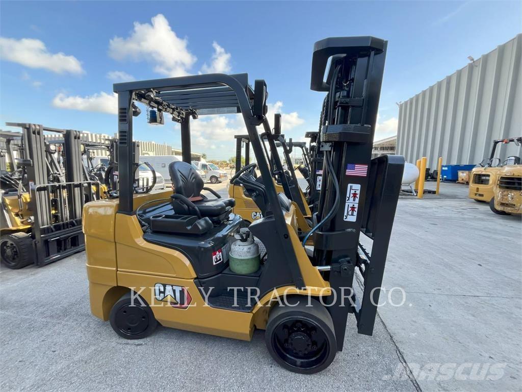 CAT MCF2C60004 Propan trucker