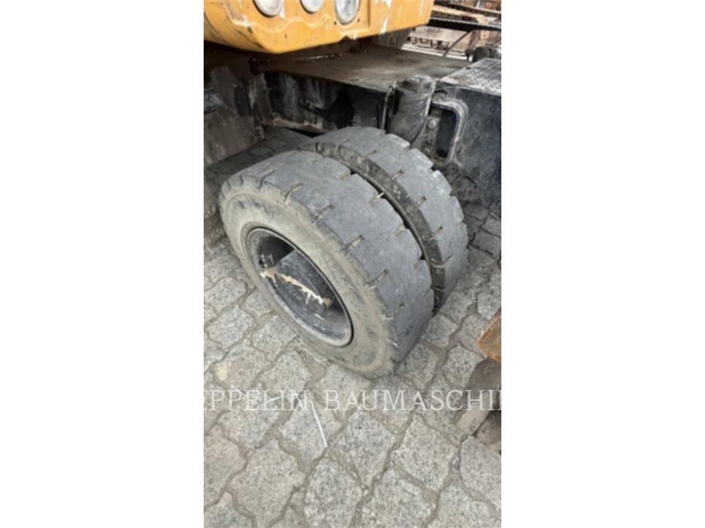 CAT MH3022-06C Gravemaskiner for riving