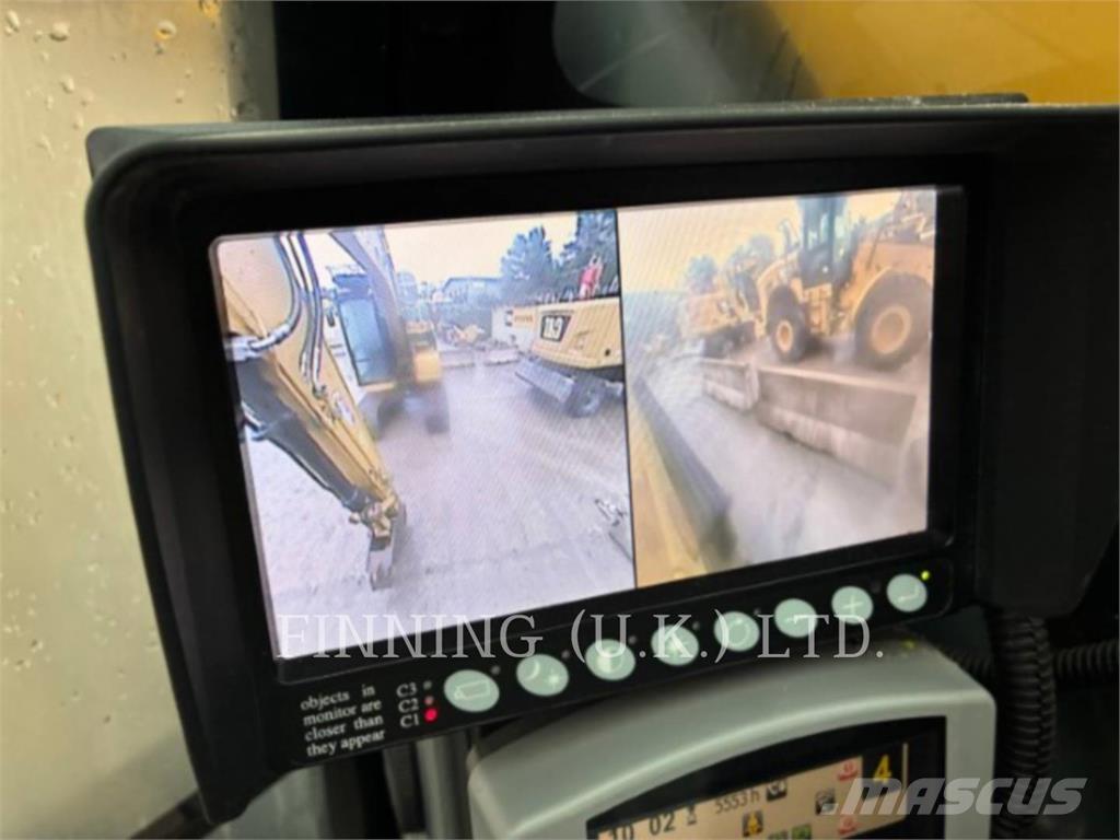 CAT MH3024 Gravemaskiner for riving