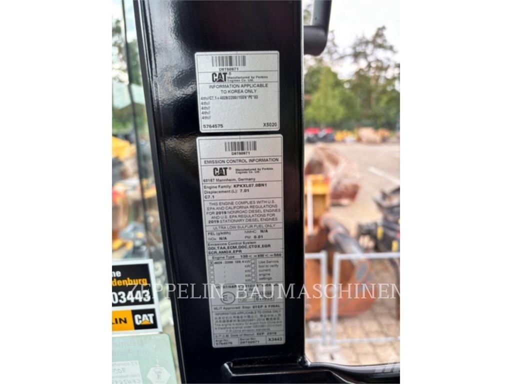 CAT MH3024-06C Gravemaskiner for riving