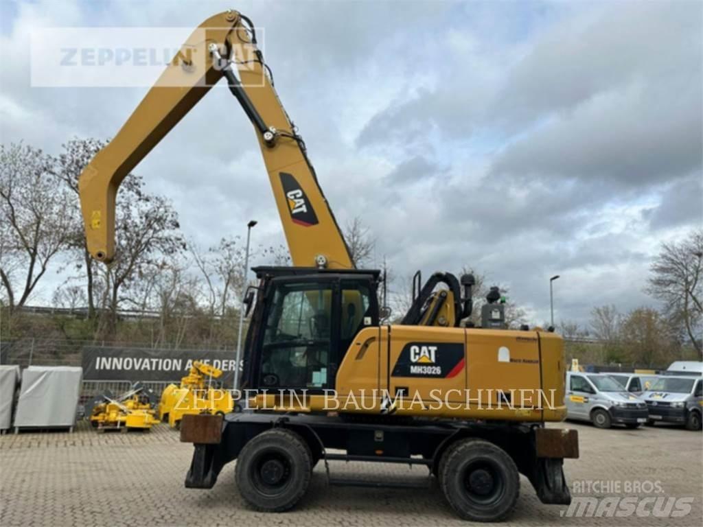 CAT MH3026-06C Gravemaskiner for riving