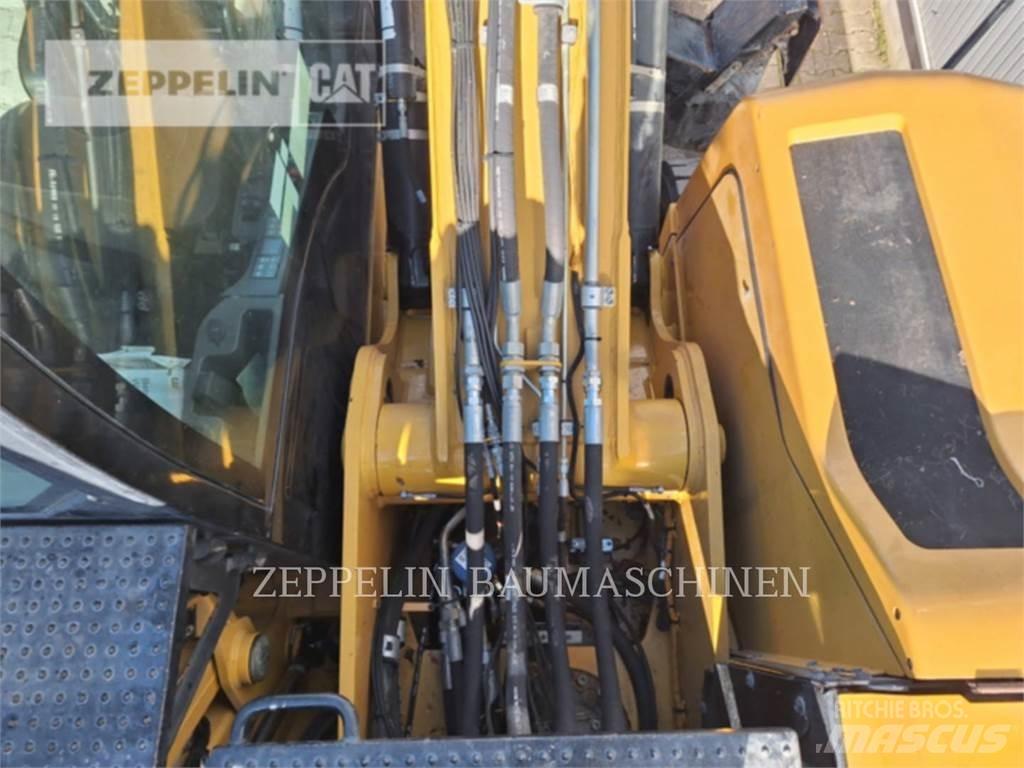 CAT MH3026-06C Gravemaskiner for riving