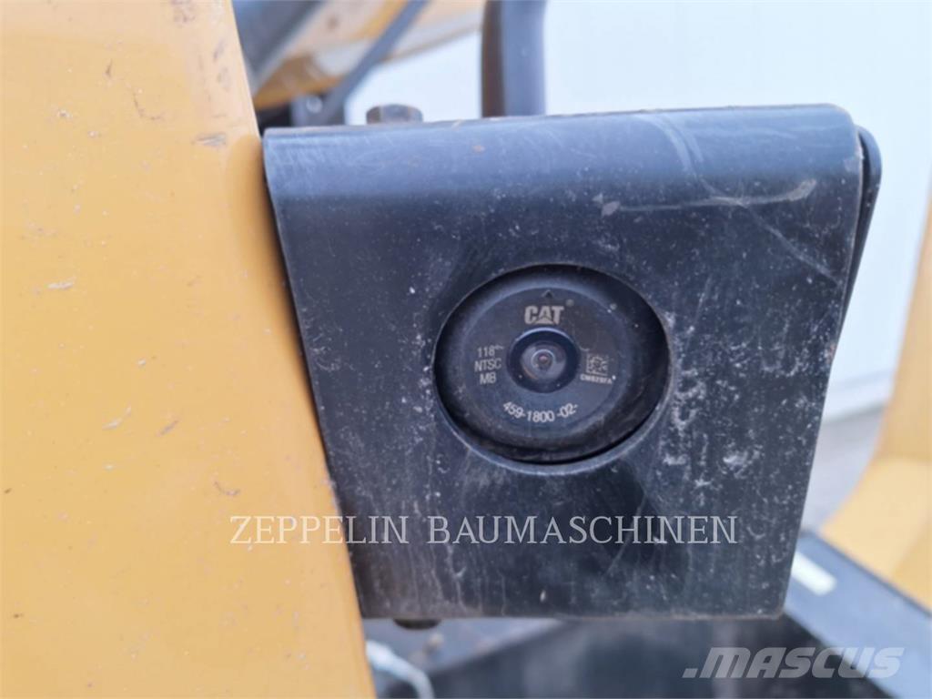 CAT MH3026-06C Gravemaskiner for riving