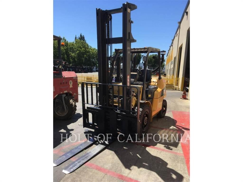 CAT MITSUBISHI DP40N1 Diesel Trucker