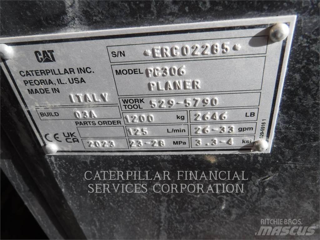 CAT PC306 Skraper