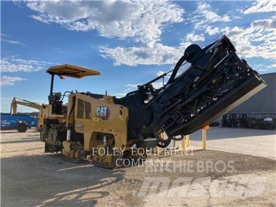 CAT PM312-02 Asfaltutleggere