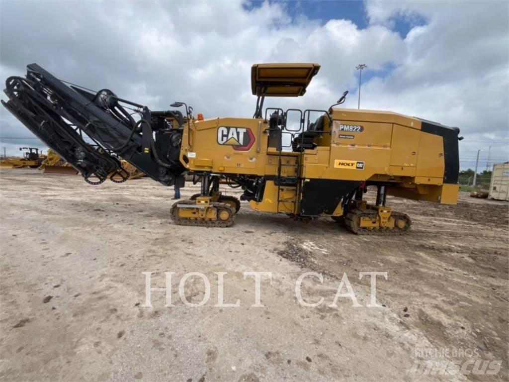 CAT PM822 Asfalt resirkulering