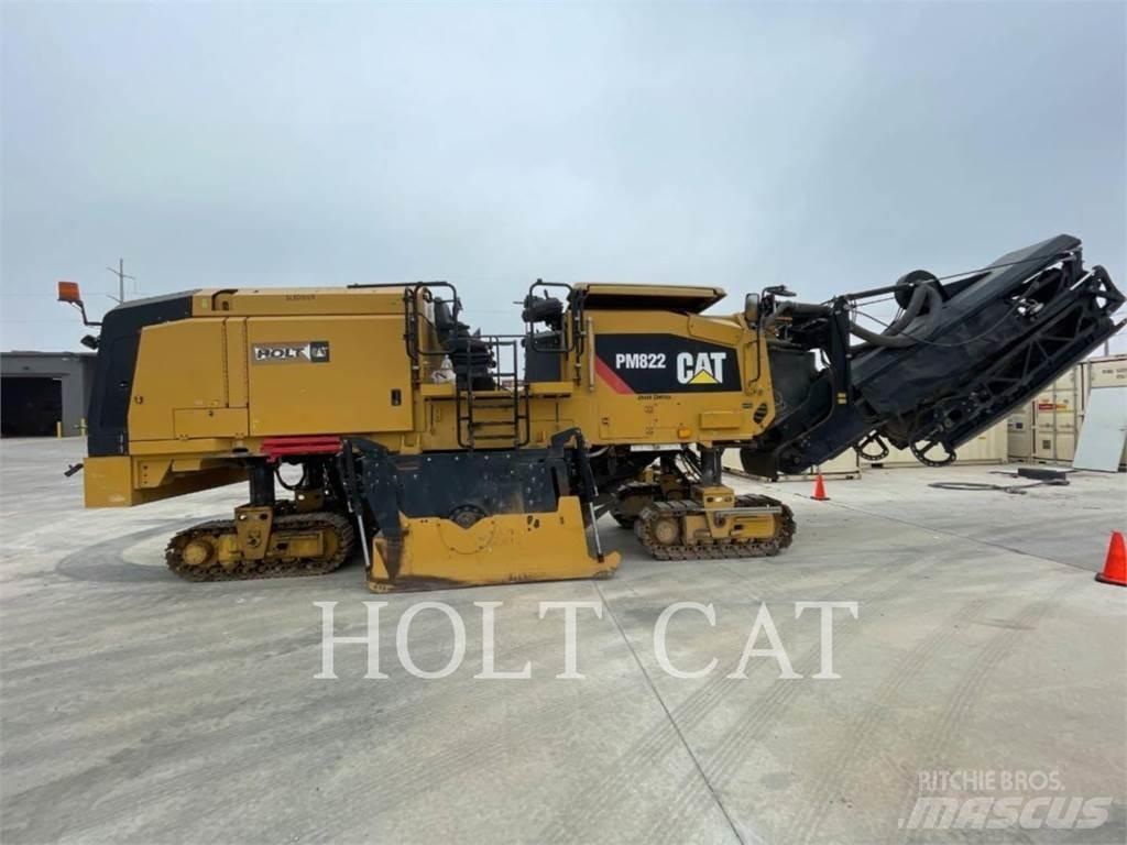 CAT PM822 Asfalt resirkulering