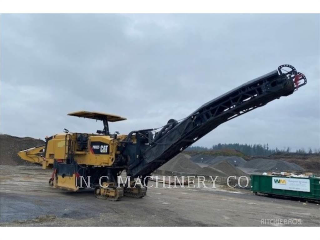 CAT PM825 Asfaltutleggere