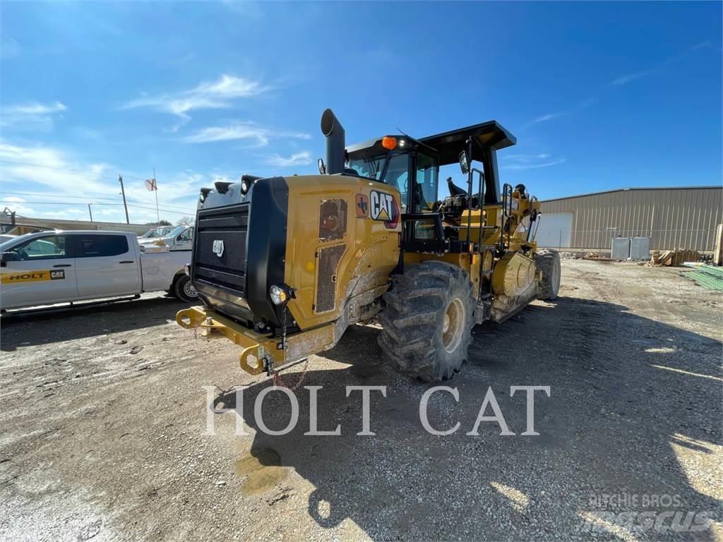 CAT RM400 Asfalt resirkulering