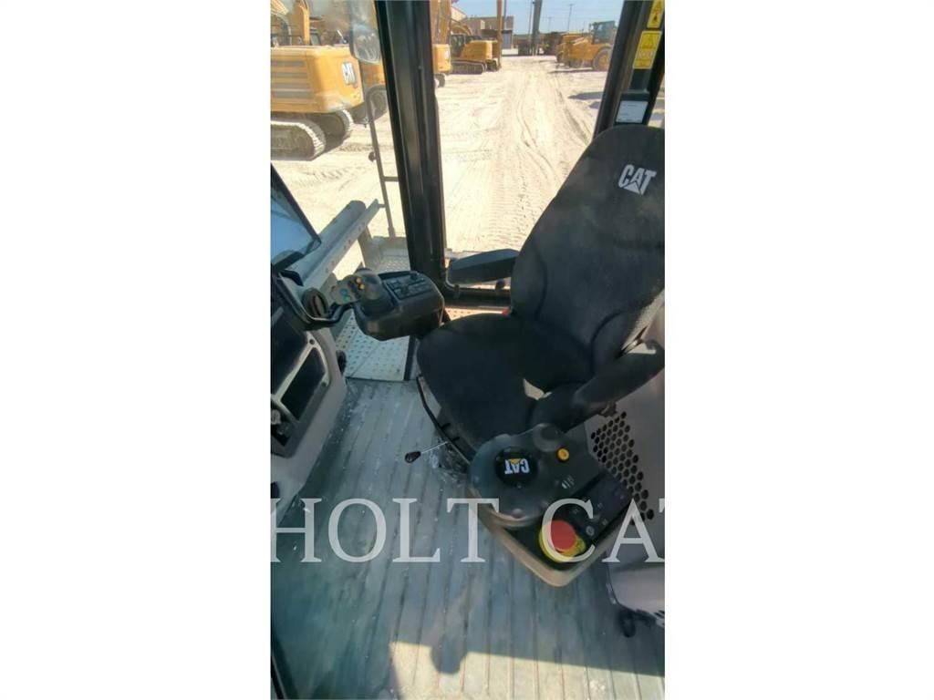 CAT RM400 CAB Asfalt resirkulering